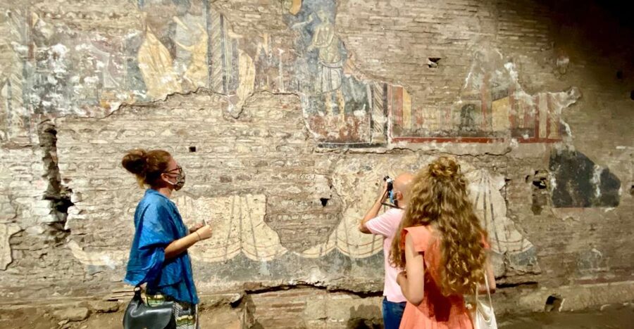 Rome: Underground Trastevere Guided Walking Tour - Key points to know before booking