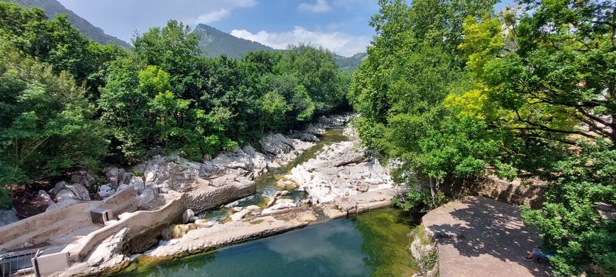 Santander: El Castillo Caves & Paleolithic Art Tour - Puente Viesgo and the Pas River