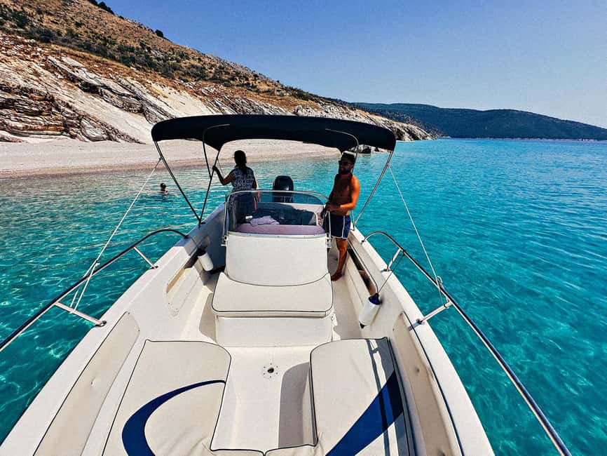 Sarandë: Boat Tour Turtle Cave Kakome & Krorez Snorkeling - Turtle Cave and the first photo stop