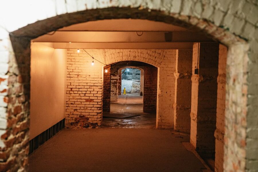 Seattle: Guided Underground Walking Tour - Why Seattle has a city beneath the city