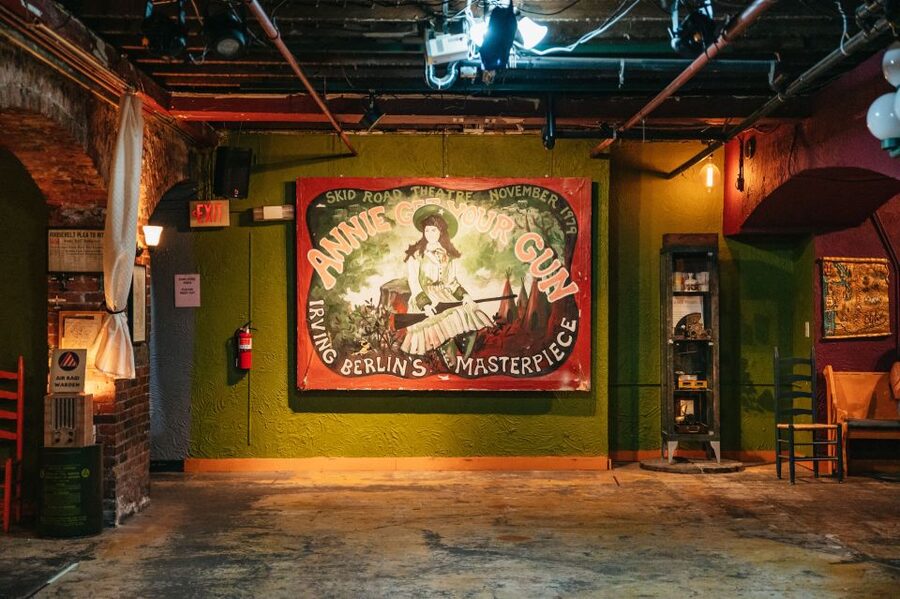 Seattle: Guided Underground Walking Tour - The architecture below Pioneer Square