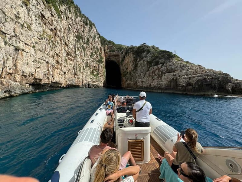 Secret Blue Cave & Grama Bay - Speed Boat Tour - Dafina Bay brings the first proper swim