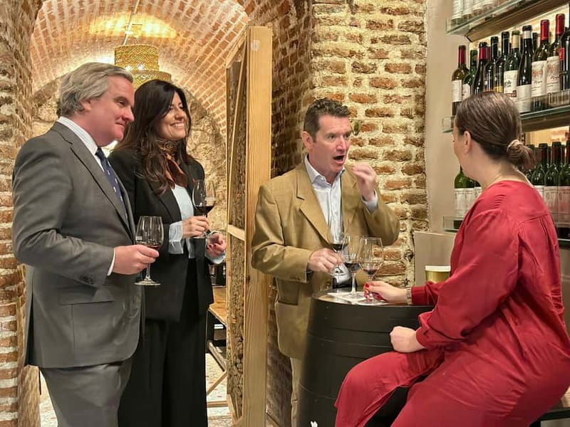 Secret Cave Wine & Tasting Experience in the Heart of Madrid - Atmosphere, music, and the human side