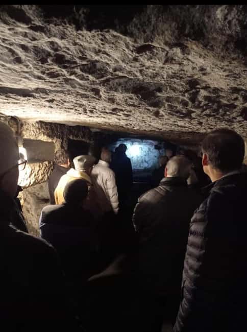Secrets Below Rome: Tour Catacombs and Ancient Appian Way - Porta San Sebastiano: a quick introduction to the road