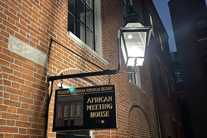 Self-Guided Boston's Beacon Hill Underground Railroad Audio Tour Walking Tour - Starting at the Charles Street Meeting House