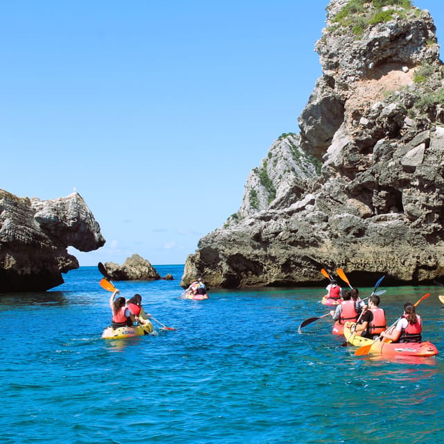Sesimbra: Ribeiro Cavalo Beach, Caves, & Arrábida Kayak Tour - Caves, tunnels, and the limits of the route