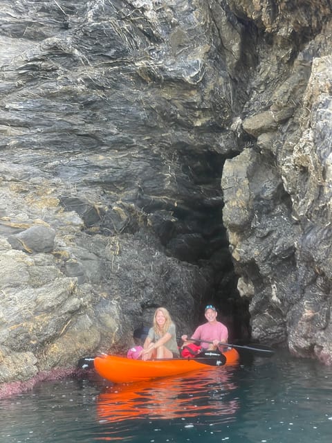 SHARK CAVE KAYAK TOUR - Swimming and snorkeling in clear water