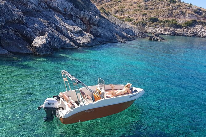 Shipwreck and Blue Caves - Private Speedboat Tour (up to 6 pax) - Starting from Alykes and reaching the northern coast