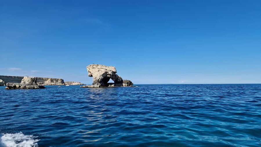 Siracusa: Ortigia +sea caves +fishing experience - Key points at a glance