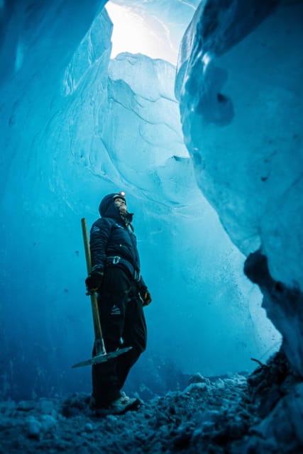 Skaftafell: Blue Ice Cave & Glacier Hike on Vatnajökull - Who should book this experience