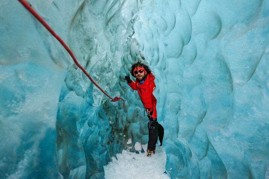 Skaftafell: Ice Cave Experience - Who should book this three-hour tour?