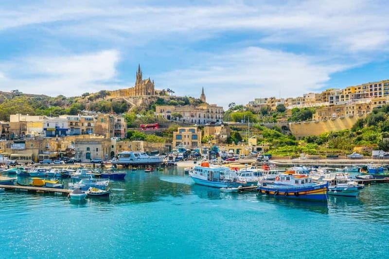 Sliema: Powerboat trip to Gozo & Comino with Caves - The captain can make or break the day