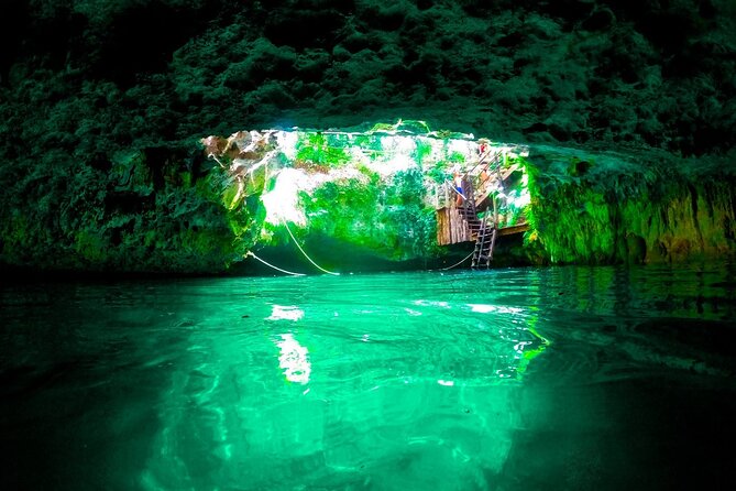 Small-Group 3 Hidden Cenotes Adventure with Tequila Tasting - The entertainment area and the commercial side