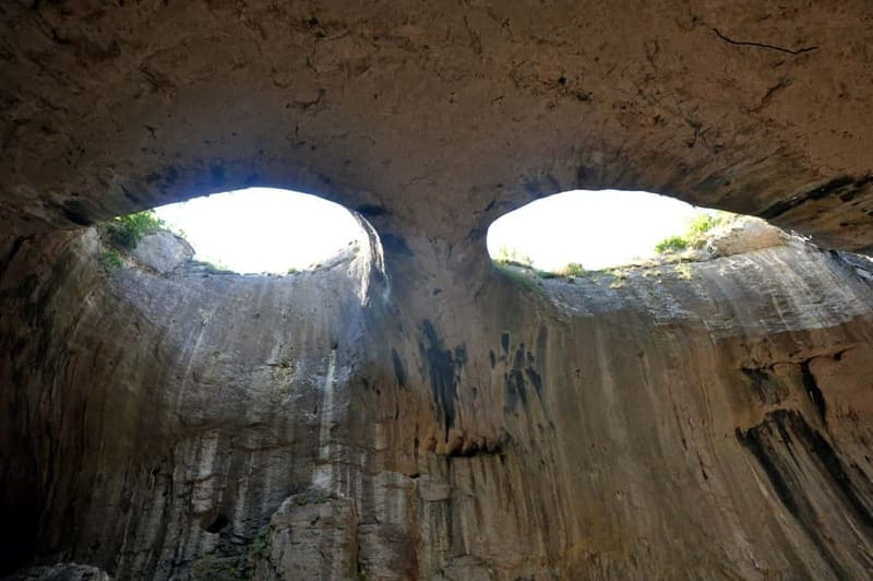 Sofia: Saeva Dupka, Devetashka and Prohodna Cave Day Tour - Saeva Dupka and its five decorated galleries