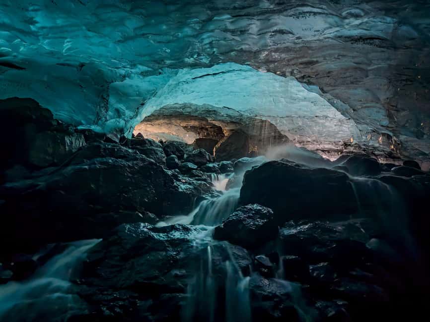 Sólheimajökull: Glacier Hike and Blue Ice Cave Tour - What the three-and-a-half hours feel like