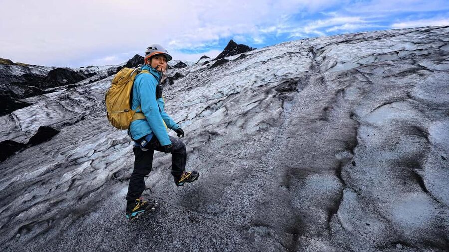 Sólheimajökull: Glacier Hike and Ice Cave Tour - Who will enjoy this most?