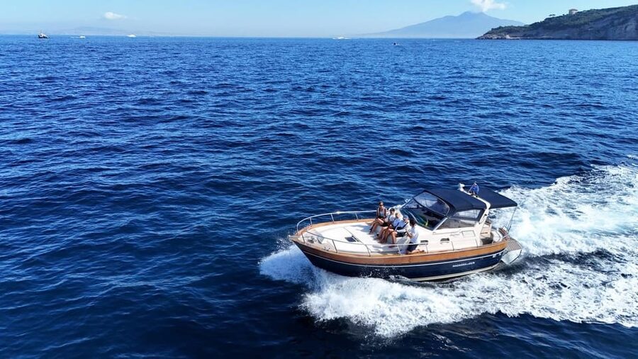 Sorrento: Capri and Blue Grotto Yacht Tour with Snorkeling - What the €143.48 price really covers