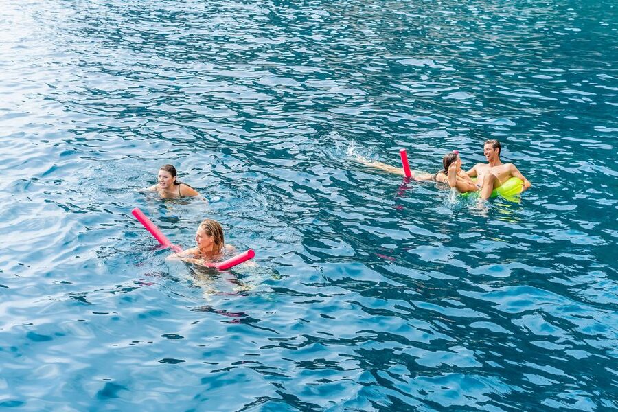 Sorrento: Exclusive Capri Boat Tour and Optional Blue Grotto - Pickup, weather, and practical planning