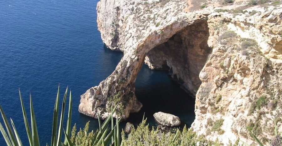 Southern Malta: Blue Grotto, Hagar Qim, and Marsaxlokk Tour - Why southern Malta makes a good half-day route