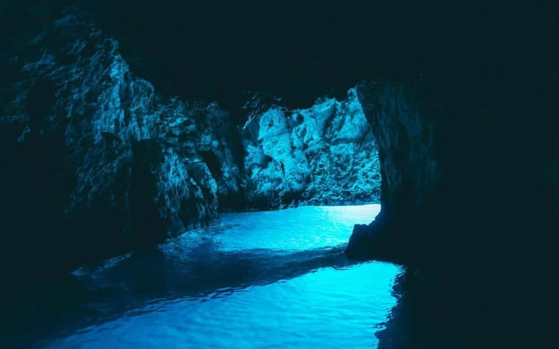 Split: Boat Tour to Blue Cave, Vis, Blue Lagoon, Hvar, Brač - At a glance