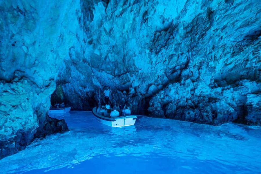 Split/Trogir: Blue Cave, Mamma Mia, Hvar and 5 Island Tour - The crew adds much of the day’s value