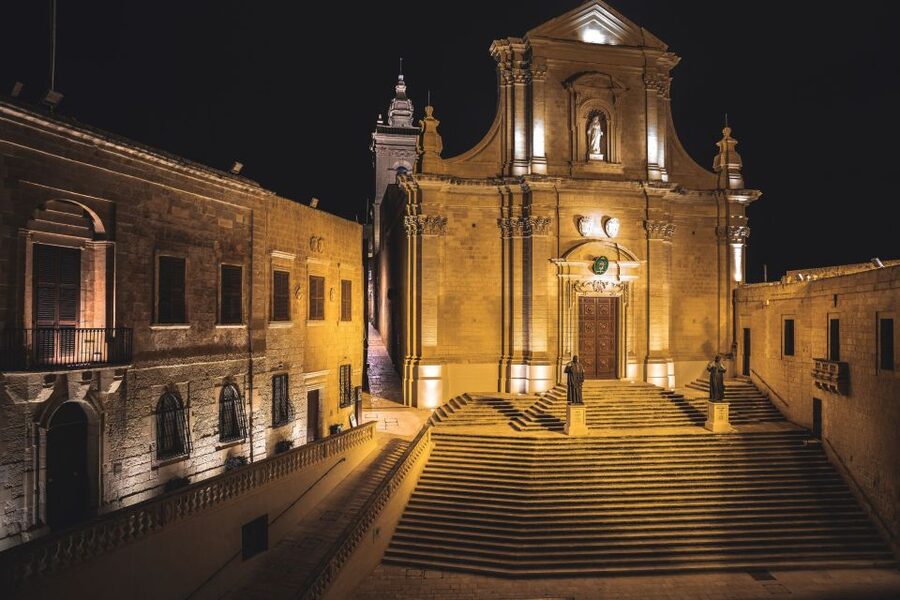 St Paul's Bay: Comino, Blue Lagoon, Gozo, & Caves Boat Tour - Leaving Bugibba and seeing Malta from the water