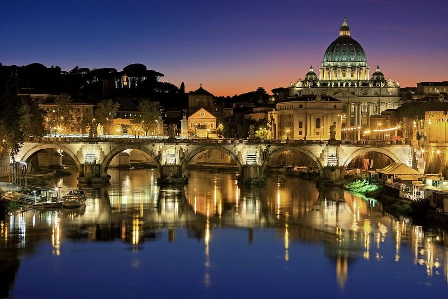 St. Peter’s Basilica Full Guided Tour with Vatican Grottoes - Meeting at Bar L’Ottagono near Piazza Risorgimento