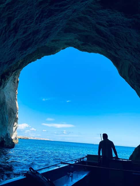Syracuse: boat tour of sea caves and Ortigia, Papyrus Excursion - Key points at a glance