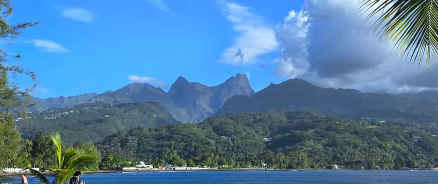 Tahiti Half Day Small Group Circle Tour - Waterfalls & Caves - Mara’a Caves: cool air and basalt walls