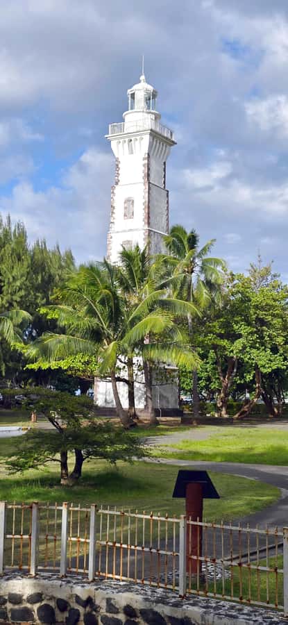 Tahiti Half Day Small Group Circle Tour - Waterfalls & Caves - Faarumai Waterfall: the tour’s big nature stop