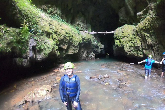 Tanama River Cave Tubing - What the cave section is really like