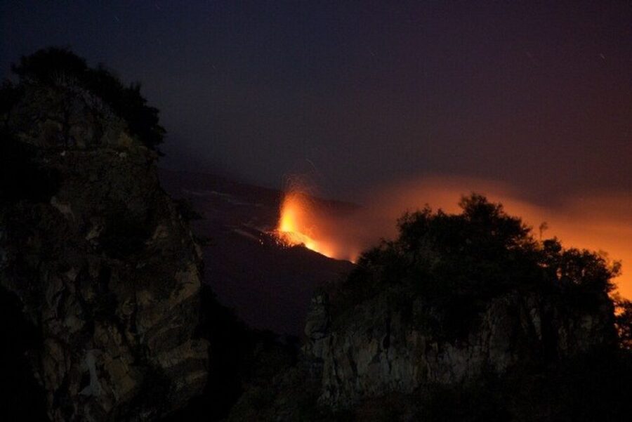 Taormina: Mount Etna Sunset Tour with Cave Visit and Tasting - The drive from Taormina to Etna