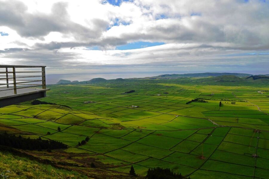 Terceira Island: Caves and Craters Tour - Biscoitos and the island’s natural pools