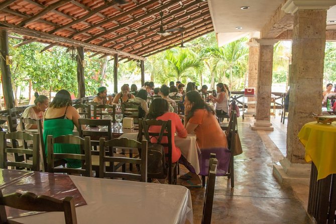 The best tour in Chichén Itzá, Valladolid and Cenote - The price looks low until you add the conservation fee