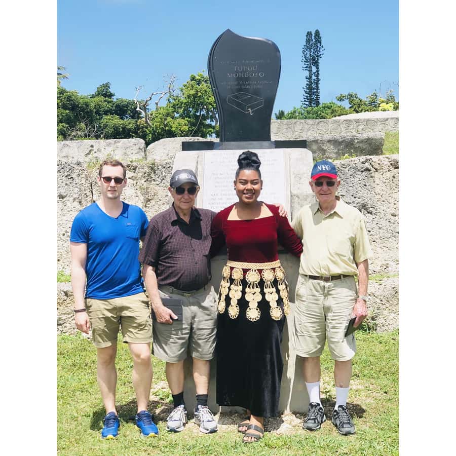 Tongatapu: 3-Hour East Coast and Anahulu Cave Tour - The Royal Palace and Fangatapu