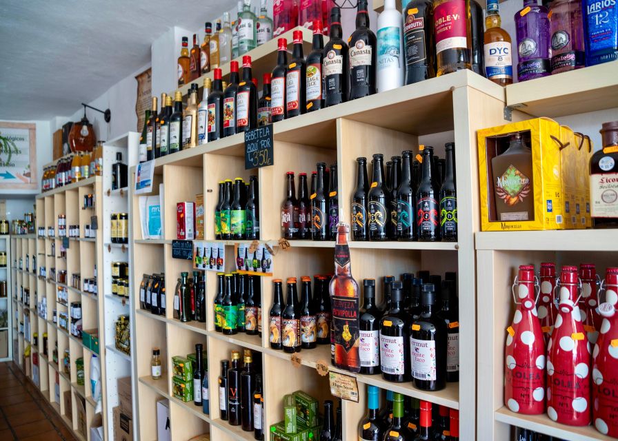 Torremolinos/Benalmadena: Nerja Caves Tour with Frigiliana - Sweet Wine and a Short Taste of Local Life