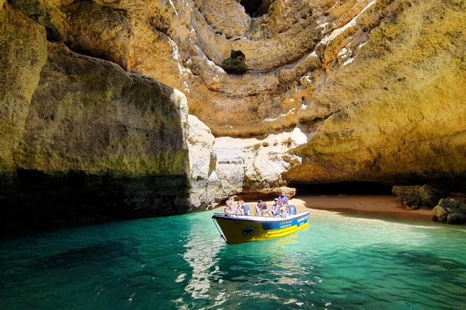 Traditional Tour - Benagil Cave - Why the Small Boat Matters