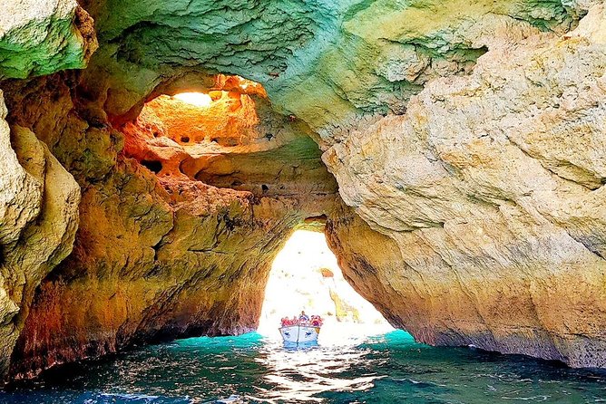 Traditional Tour - Benagil Cave - Should You Book the Traditional Benagil Cave Tour?