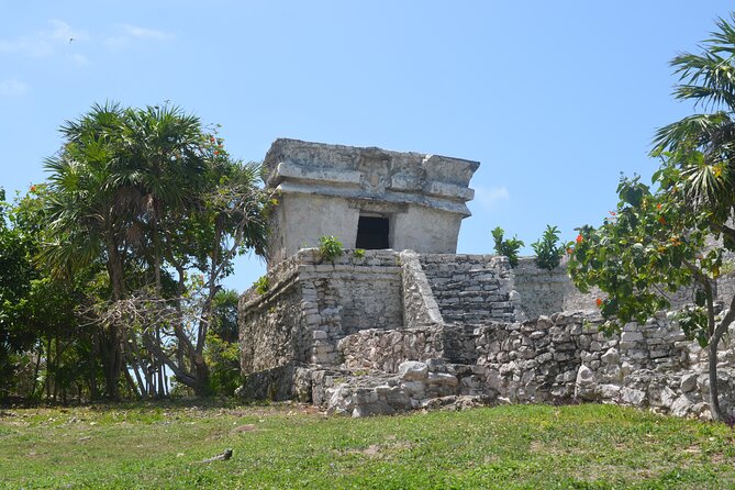 TULUM 4x1 : Archaeological Site, Cenote, 5th Avenue and lunch - Tulum: sea views and a short introduction to Maya life
