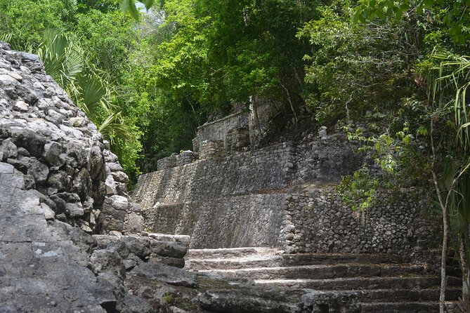 TULUM 4x1 : Archaeological Site, Cenote, 5th Avenue and lunch - Playa del Carmen and 5th Avenue: a modern final stop