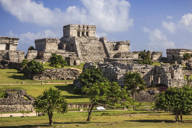 Tulum and Coba with Cenote Swim and Lunch from Cancun - Two Maya cities, one very full day