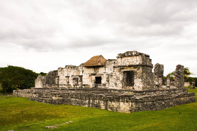 Tulum, Cenote and Playa del Carmen from Cancun - The guides are a major part of the experience