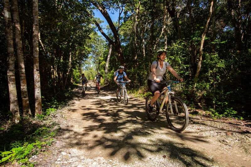 Tulum: Cenote Trail Bike Tour - Cenote Escondido and the appeal of snorkeling
