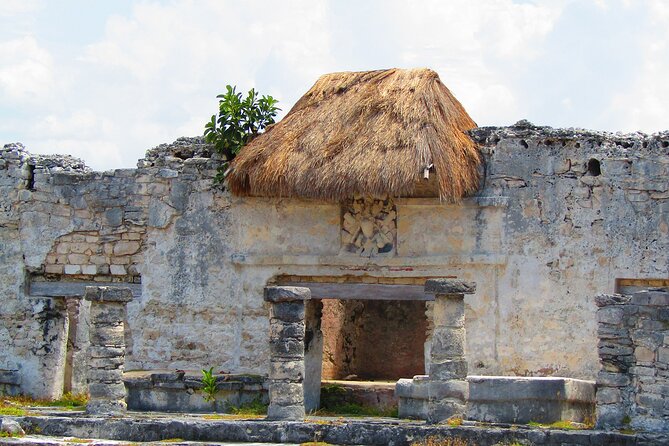Tulum, Coba & Cenote All-Inclusive Tour - A regional meal at Chococacao Maya