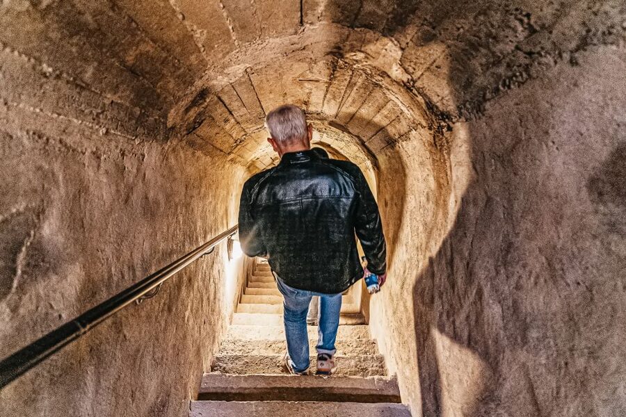 Turin: Underground Tunnels Guided Tour - Entering the Eighteenth-Century Tunnels
