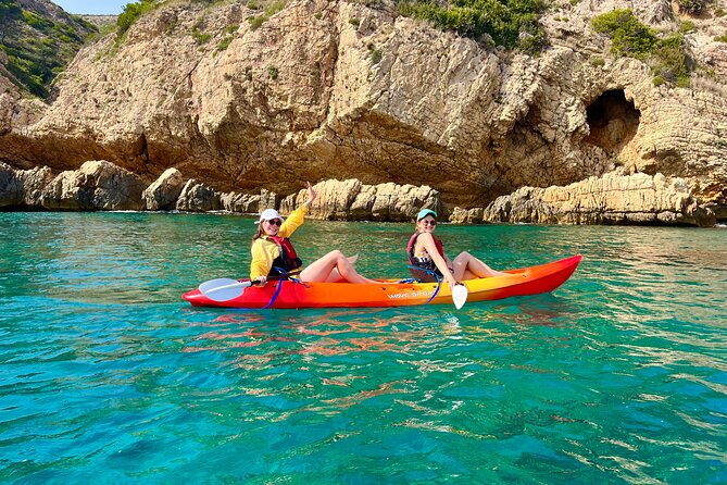 Uncharted Marine Reserve Cave, Snorkel & Cliff Jumping Kayak Tour - Cala Tango and the cliff-jumping stop