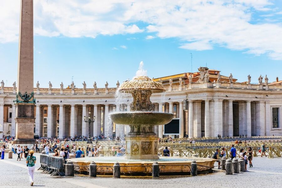 Vatican: St. Peter's Basilica, Square, Grottoes Guided Tour - Dress, identification, and mobility
