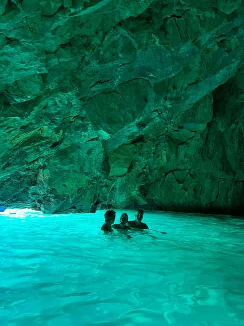 Vlora: Blue Cave and Grama Bay Full-Day Speedboat Tour - Dafina Bay and the calm of Dafina Cave