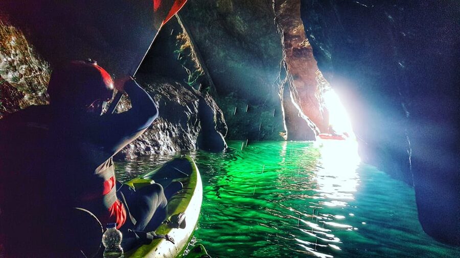 Wexford: Hook Peninsula Sea Cave Kayaking Experience - The halfway break with hot chocolate