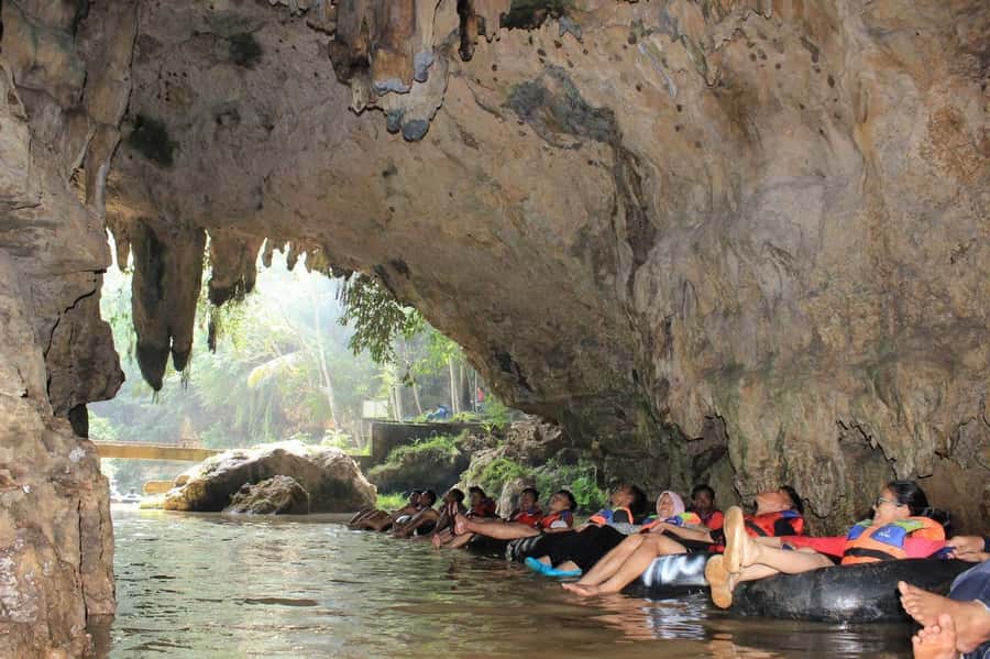 Yogyakarta: Jomblang Cave and Pindul Cave all inclusive Trip - Who should book this cave day